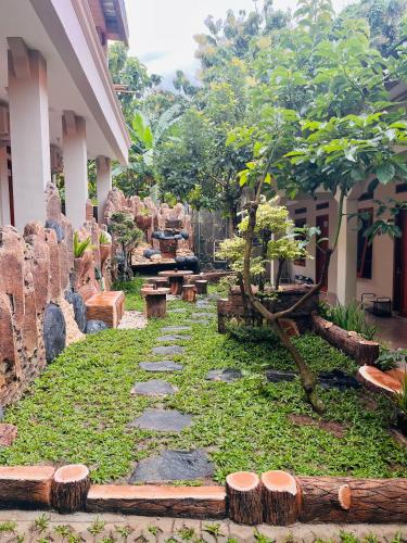 Arga Hostelry in Anyer