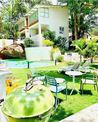 The Island Sanctuary - A Village Secret in Divar