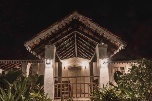 The Island Sanctuary Rock Pool Villa in Divar