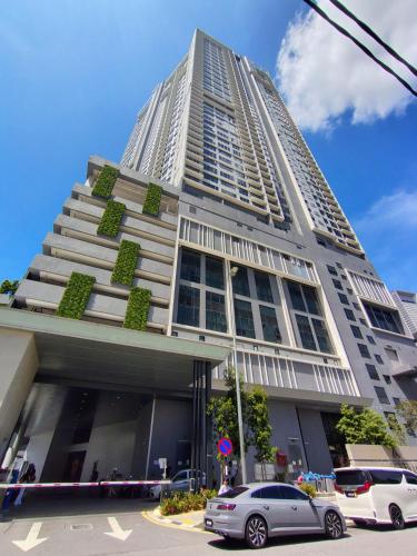 Agile suits of Kuala Lumpur - image 7