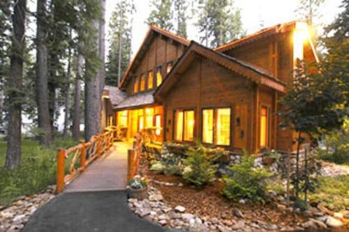 Cottage Inn At Lake Tahoe - 출입구