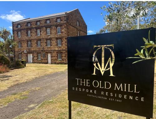 The Old Mill Portarlington Bespoke Residence – khách sạn tại Portarlington