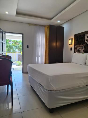 Vedere, Silk Mbare Guest House in Manzini