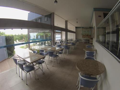 Hotel Aero Park e Estacionamento - 레스토랑