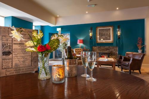Woodenbridge Hotel - image 6