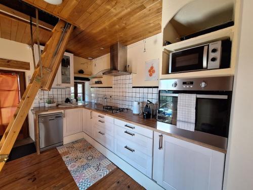 Maison au calme entre Causses and Cévennes (Maison au calme entre Causses and Cevennes) in Barre-Des-Cevennes