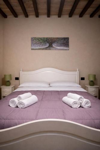 1 double bed, 1 sofa bed