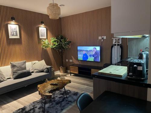 Manhattan Apartment City Centre sleeps 4, Liverpool (photo 5)