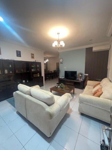 Host Haven in Lutong