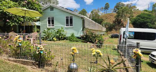 Kert, Meyenburg House in Mount Morgan