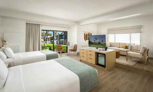 2 double beds