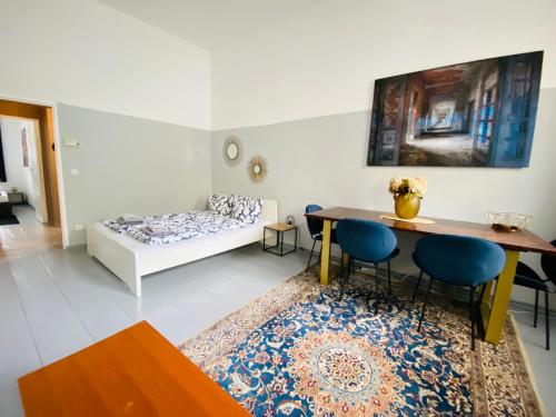 Gemütliche 2-Zimmer Wohnung mit kleinen Bad, Berlín