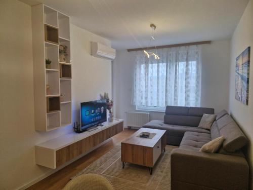 Stay & Enjoy Apartment