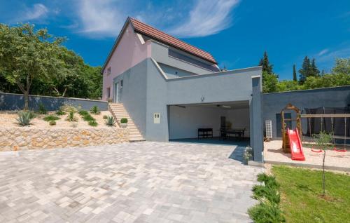 Villa I&N with saltwater pool and whirlpool in Donji Vinjani