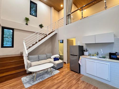 Naruemon - Koh Phangan