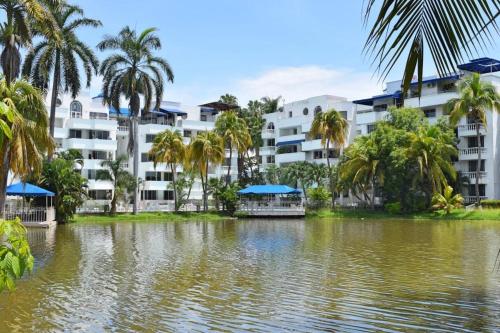 Lagos del Peñon, Exclusivo apartamento vista al lago 200 Mts