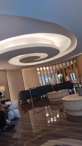 Pub/Lounge, Nygel Staycation at Shell Residences in Gloria