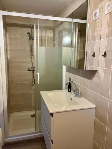 F2 apartment, quiet and serene place in Arnouville