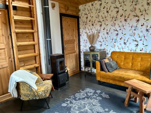  Landelijk gelegen houten huisje in Opperdoes