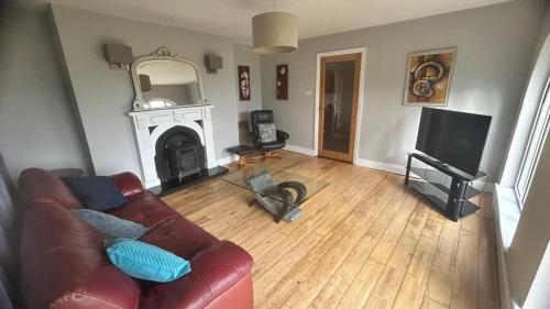 BALLYHOURA, Kildorrery, Beautiful 5 bed quite convenient location in Glanworth