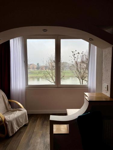 Riverside Apartment in ลูกอจ