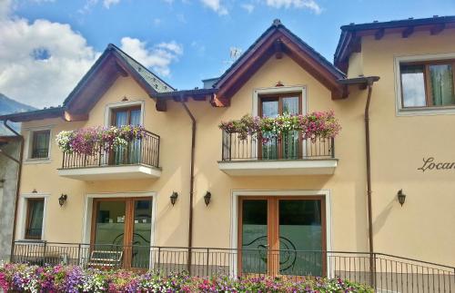 Viesnīcas āriene, Bellaguarda ROOMS 10min da Tirano in Tovo Di Sant'Agata