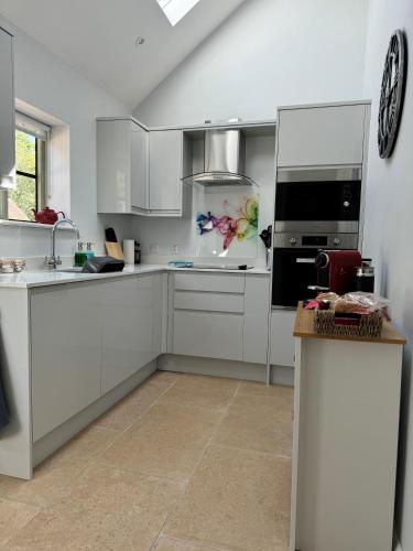 Old Farm Cottage in Newnham Bridge