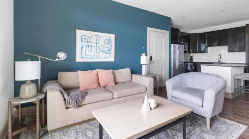Facilities, Landing Spectacular 1BD Clubhouse Gym in Klein