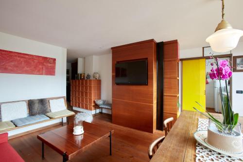 Modernist Chalet in Borca di Cadore
