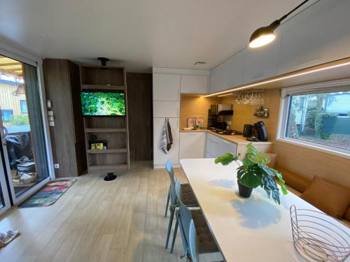 Mobil Home camping La Civelle in Rue des Biches