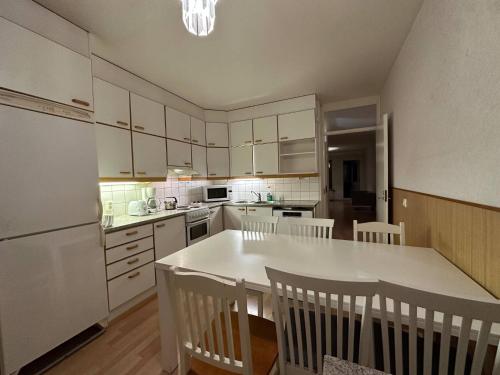 Spacious 2 bedroom 75 sqm Kannelmki in Kannelmäki