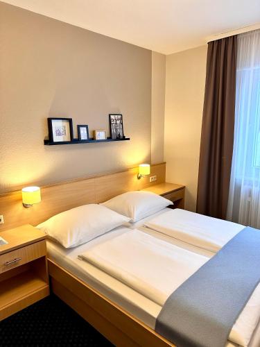 Cama, Hotel Friedrichstraße in Lampertheim