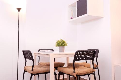 NOVAM Fuentecilla Guest Homes Malaga 3