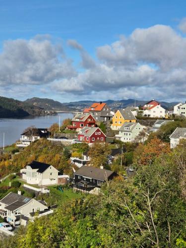 Salhusvegen in Frekhaug