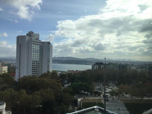 ザ セントラル パレス タクシム ホテル