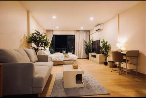 Guestroom, Ningle Place Hotel Pratumthani near Jusco Rangsit-Klong 2