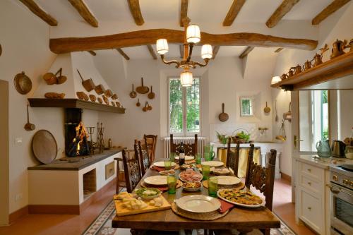 Villa Gessa Paradise near Bologna in Valsamoggia