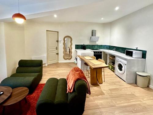 Séjour cosy au cœur de Vienne-tout à 2 min à pied - Location saisonnière - Vienne