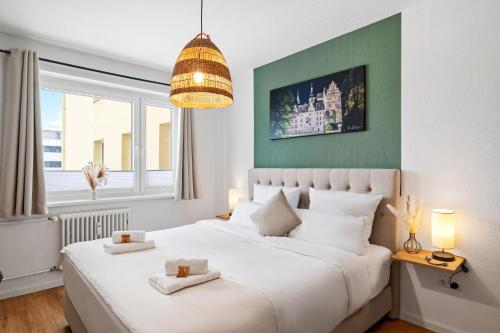 Wohlfühlapartment, Zentral, 200m zur UNI, Parkplatz, Boxspringbetten, Massagesessel, Nespresso, LAN & WIFI in Wolfsburg, Deutschland