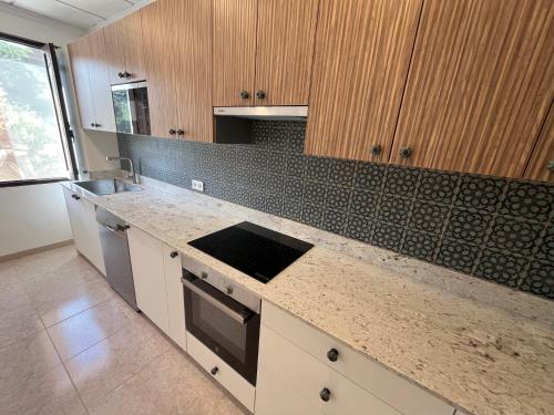 Casa Capelletes - Mediterranean Mountain Villa in Bolulla