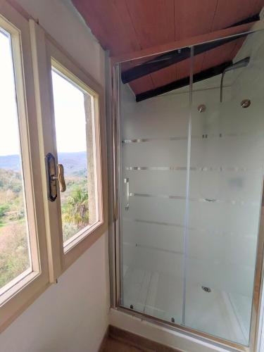 L'Arco di Bruna - Apartment with View and Garden in Castelnuovo di Val di Cecina