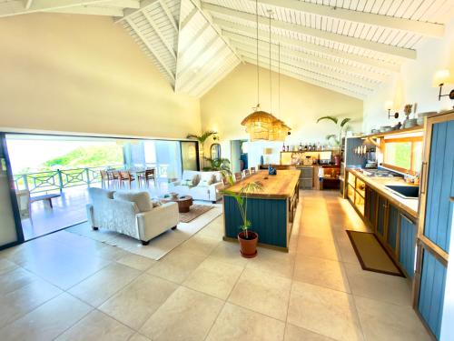 Mer & Sel Luxury Villa and Suites in Clifton