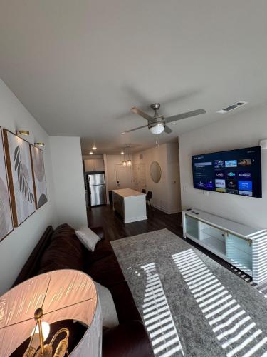 Midtown Atlanta Super Convenient in Blandtown