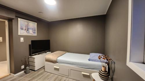 Fjordclaw SNM- Cozy & Premium Feel, Free parking in Olsvik