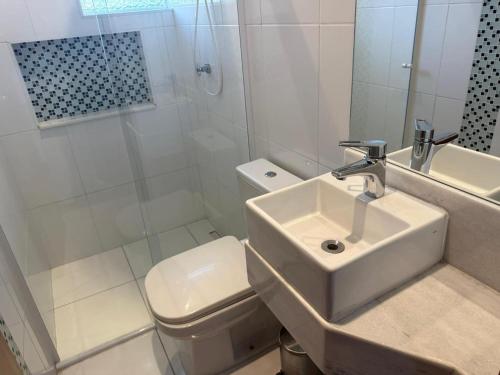 Apartamento Atalaia - 4 quartos - Lareira - Varanda com vista - 1km do centro - image 10