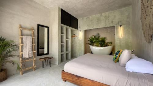 CASA TIRA - Your Luxury Jungle Mansion in Tulum - image 3