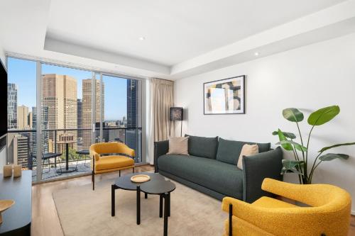 2 bedrooms, 3 beds