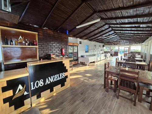 Restoran, Los Angeles Hotel in Huaral