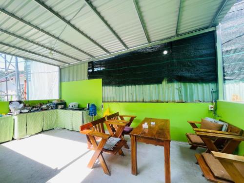 Kitchen, Phu Quoc Cozy Home in Bai Sao