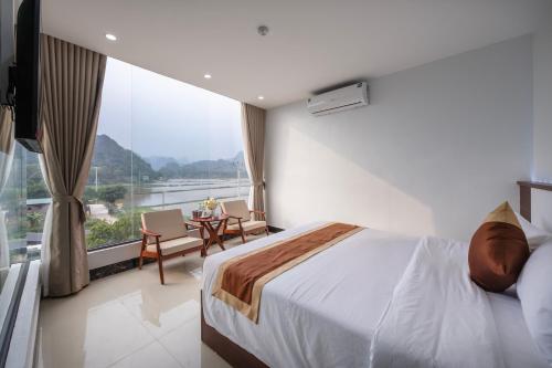Chambre double, vue sur la montagne